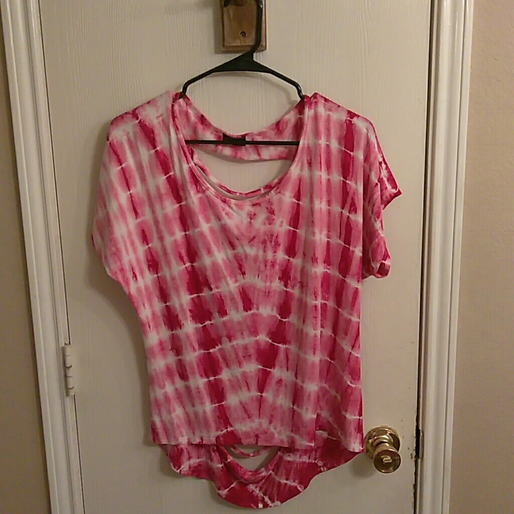 Tie-dye t-shirt
